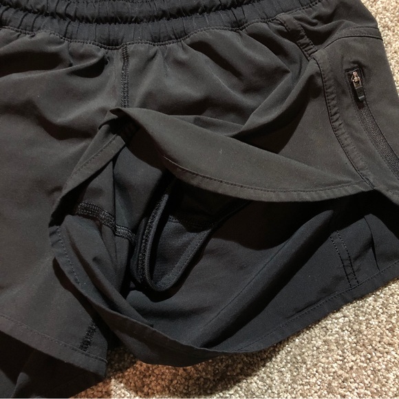LULULEMON BLACK ATHLETIC SHORTS SIZE 6 - Picture 2 of 7